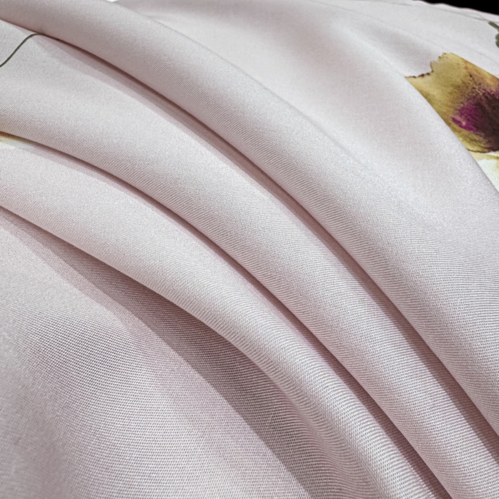 91家纺网 家纺一手货源 找家纺 红日子纺织品 2025新款亲肤舒适莱赛尔天丝四件套 栀子花开-粉