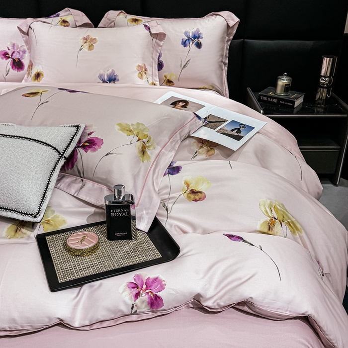 91家纺网 家纺一手货源 找家纺 红日子纺织品 2025新款亲肤舒适莱赛尔天丝四件套 栀子花开-粉