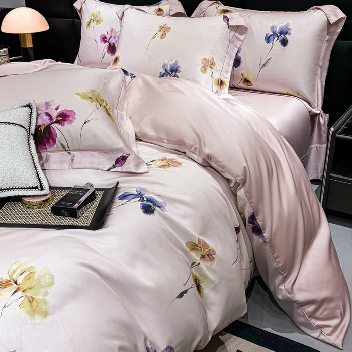 91家纺网 家纺一手货源 找家纺 红日子纺织品 2025新款亲肤舒适莱赛尔天丝四件套 栀子花开-粉