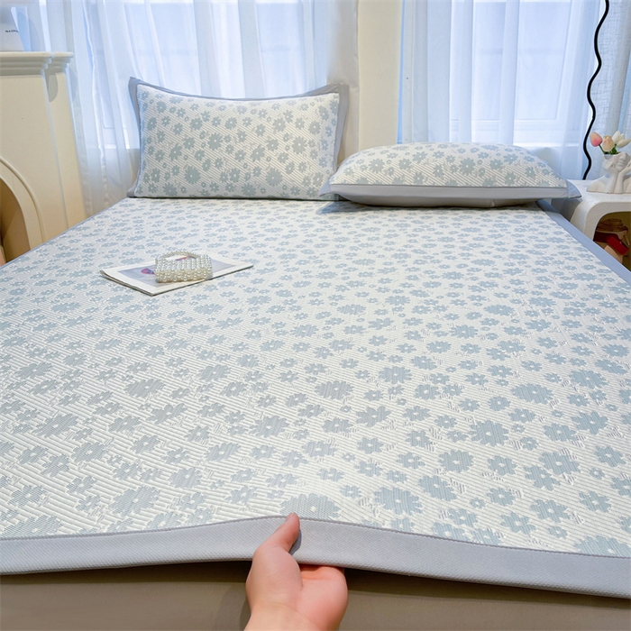 91家纺网 家纺一手货源 找家纺 （总）雯豆家纺 2025夏季新款PE中分子凉感凉席三件套凉感提花平铺绑带席子