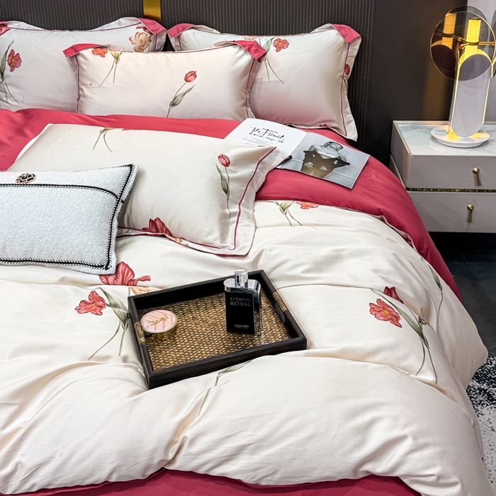 91家纺网 家纺一手货源 找家纺 红日子纺织品 2025新款60s长绒棉纯棉贡缎印花四件套 春暖-红