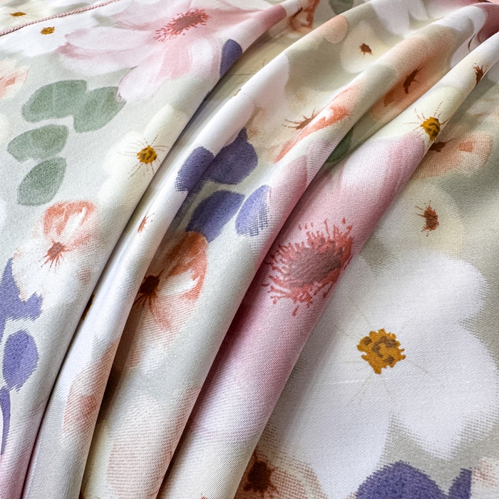 91家纺网 家纺一手货源 找家纺 红日子纺织品 2025新款60s长绒棉纯棉贡缎印花四件套 花雨涧