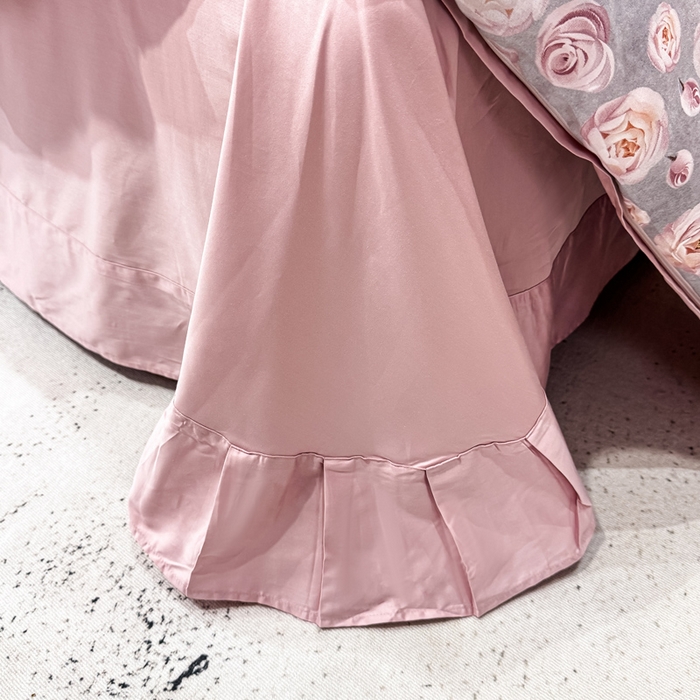 91家纺网 家纺一手货源 找家纺 红日子纺织品 2025新款60s长绒棉纯棉贡缎印花四件套 玫瑰恋影