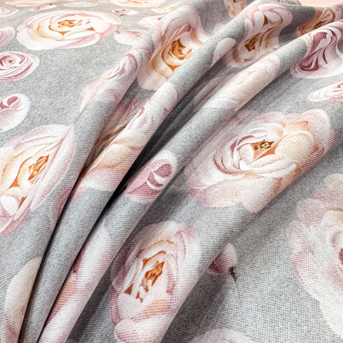 91家纺网 家纺一手货源 找家纺 红日子纺织品 2025新款60s长绒棉纯棉贡缎印花四件套 玫瑰恋影