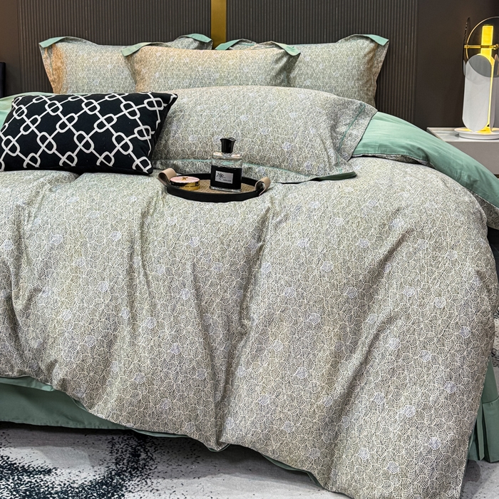 91家纺网 家纺一手货源 找家纺 红日子纺织品 2025新款60s长绒棉纯棉贡缎印花四件套 沐雁-绿