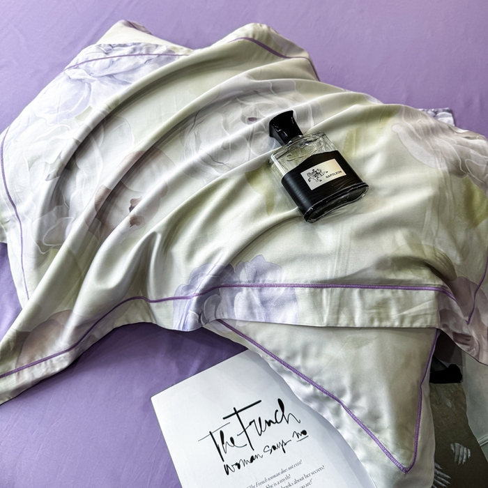 91家纺网 家纺一手货源 找家纺 红日子纺织品 2025新款60s长绒棉纯棉贡缎印花四件套 生如夏花