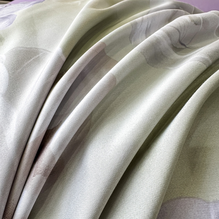 91家纺网 家纺一手货源 找家纺 红日子纺织品 2025新款60s长绒棉纯棉贡缎印花四件套 生如夏花