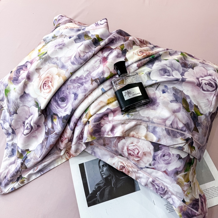 91家纺网 家纺一手货源 找家纺 红日子纺织品 2025新款60s长绒棉纯棉贡缎印花四件套 苏玫-紫