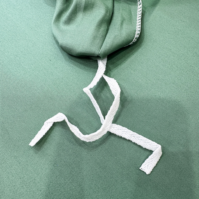 91家纺网 家纺一手货源 找家纺 红日子纺织品 2025新款60s长绒棉纯棉贡缎印花四件套 亭亭玉立-绿