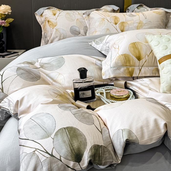 91家纺网 家纺一手货源 找家纺 红日子纺织品 2025新款60s长绒棉纯棉贡缎印花四件套 叶韵