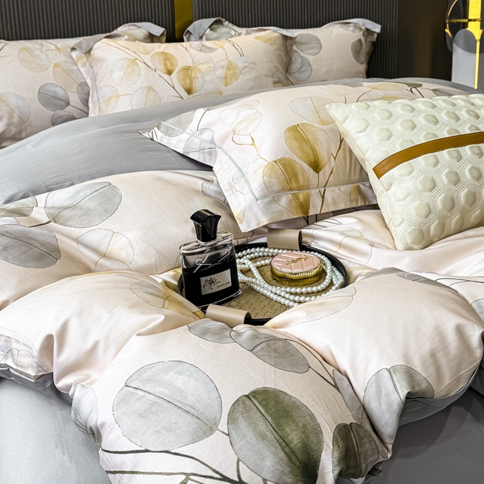 91家纺网 家纺一手货源 找家纺 红日子纺织品 2025新款60s长绒棉纯棉贡缎印花四件套 叶韵