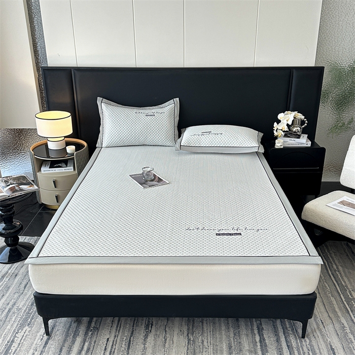 91家纺网 家纺一手货源 找家纺 笙意家纺 2025新款A类豆豆凉感软席席子凉席-赫拉 赫拉-淡雅灰