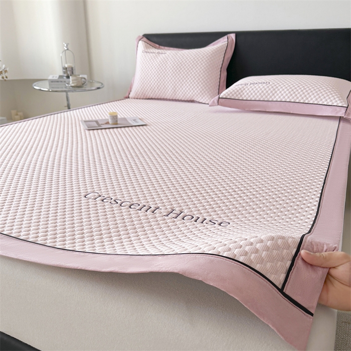 91家纺网 家纺一手货源 找家纺 笙意家纺 2025新款A类豆豆凉感软席席子凉席-赫拉 夏至-清新粉