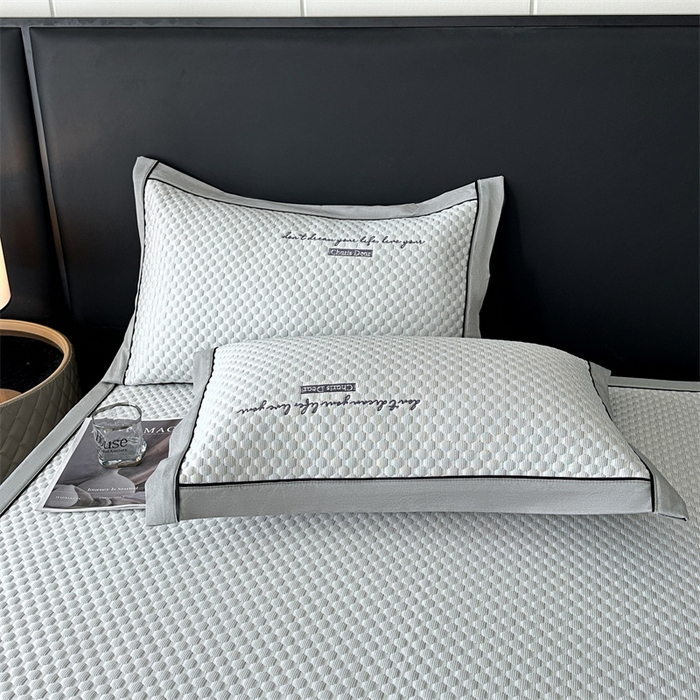 91家纺网 家纺一手货源 找家纺 笙意家纺 2025新款A类豆豆凉感软席席子凉席-赫拉 赫拉-淡雅灰