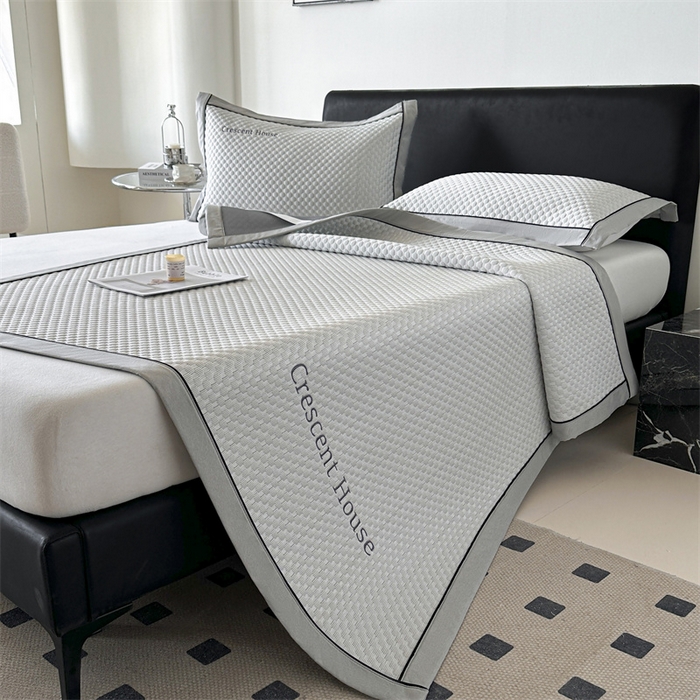 91家纺网 家纺一手货源 找家纺 笙意家纺 2025新款A类豆豆凉感软席席子凉席-赫拉 夏至-淡雅灰