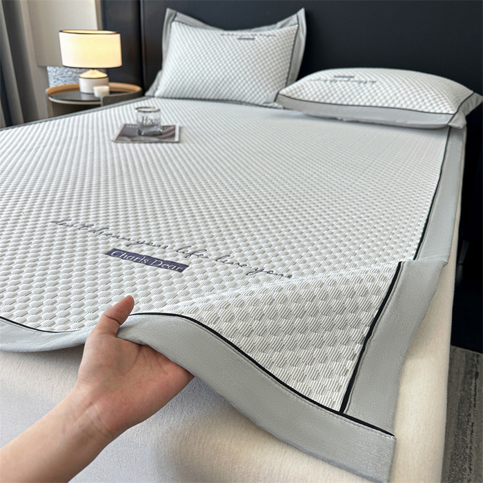 91家纺网 家纺一手货源 找家纺 笙意家纺 2025新款A类豆豆凉感软席席子凉席-夏至 赫拉-淡雅灰