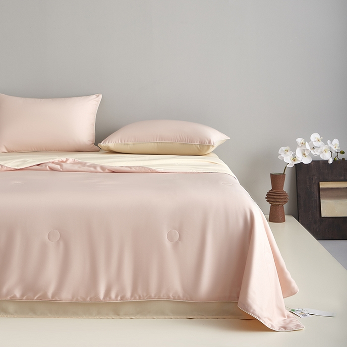 91家纺网 家纺一手货源 找家纺 沐白家居 2025新款竹纤维+莱塞尔夏被四件套 嫩粉--泡芙