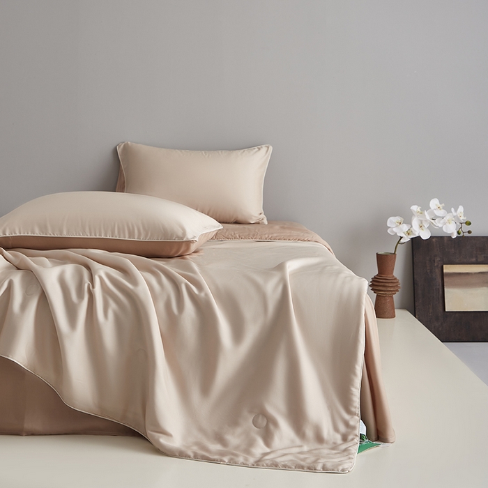 91家纺网 家纺一手货源 找家纺 沐白家居 2025新款竹纤维+莱塞尔夏被四件套 泡芙--秋风棕