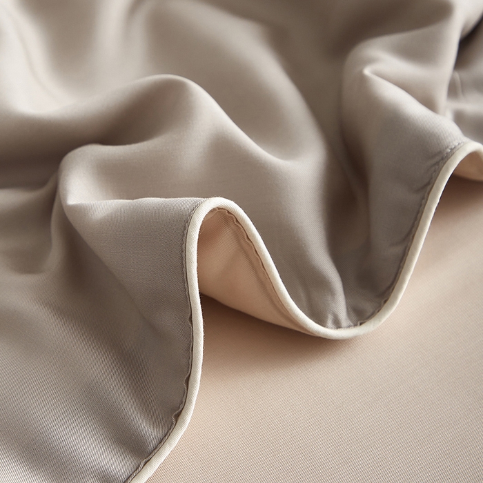 91家纺网 家纺一手货源 找家纺 沐白家居 2025新款竹纤维+莱塞尔夏被四件套 流金灰--兰玉