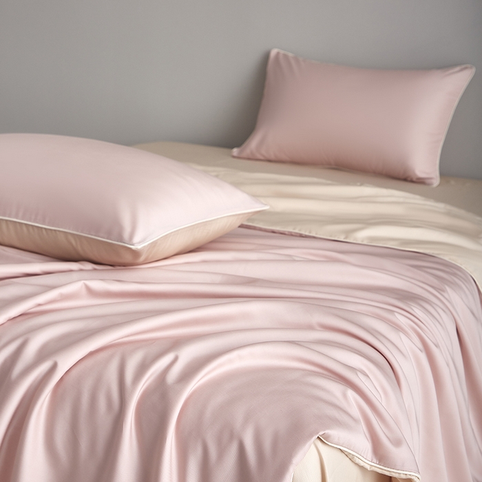 91家纺网 家纺一手货源 找家纺 沐白家居 2025新款竹纤维+莱塞尔夏被四件套 芋泥灰粉--兰玉