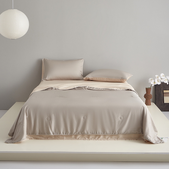 91家纺网 家纺一手货源 找家纺 沐白家居 2025新款竹纤维+莱塞尔夏被四件套 流金灰--兰玉