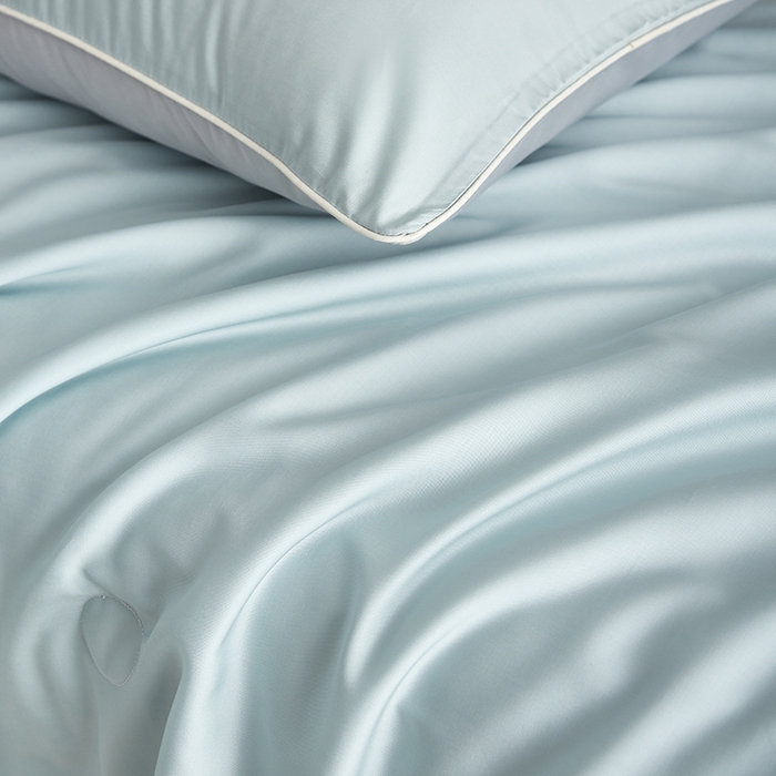 91家纺网 家纺一手货源 找家纺 沐白家居 2025新款竹纤维+莱塞尔夏被四件套 海山蓝--西冷灰