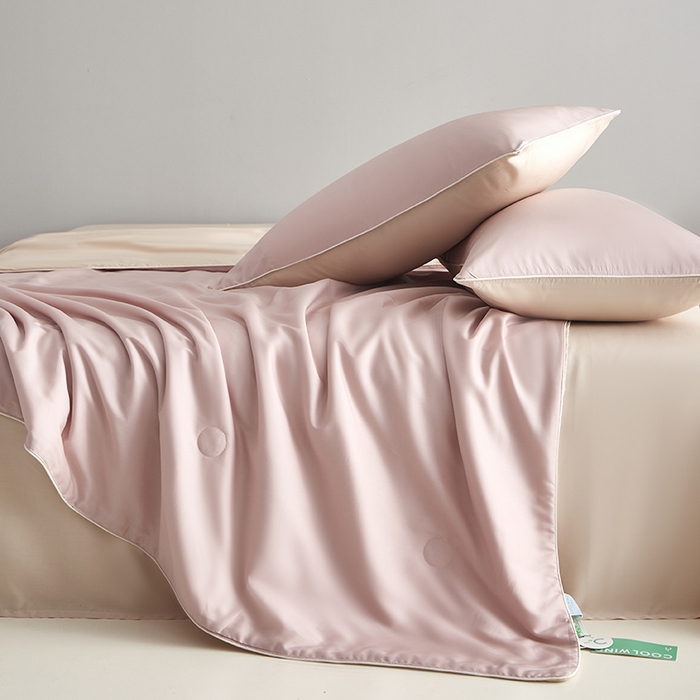 91家纺网 家纺一手货源 找家纺 沐白家居 2025新款竹纤维+莱塞尔夏被四件套 芋泥灰粉--兰玉