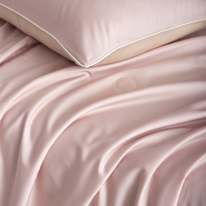 91家纺网 家纺一手货源 找家纺 沐白家居 2025新款竹纤维+莱塞尔夏被四件套 芋泥灰粉--兰玉