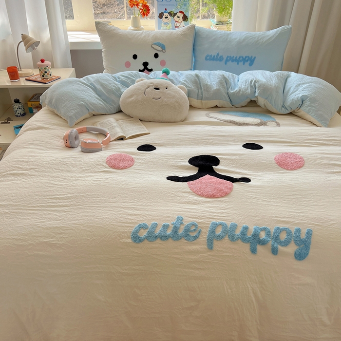 91家纺网 家纺一手货源 找家纺 （总）顾里家纺 2025新款甜系表情包云朵棉毛巾绣四件套