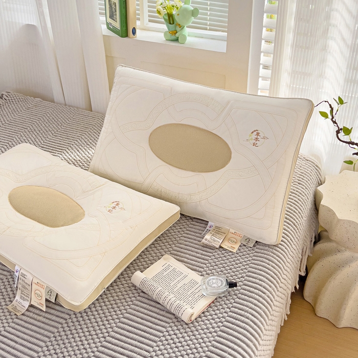 91家纺网 家纺一手货源 找家纺 （总）幸运草 2025新款全棉决明子草本记护颈枕头 成人家用分区定型枕芯