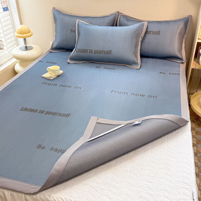 91家纺网 家纺一手货源 找家纺 典曼家纺 2025新款600D数码印花冰藤席席子凉席-床席款 简约生活