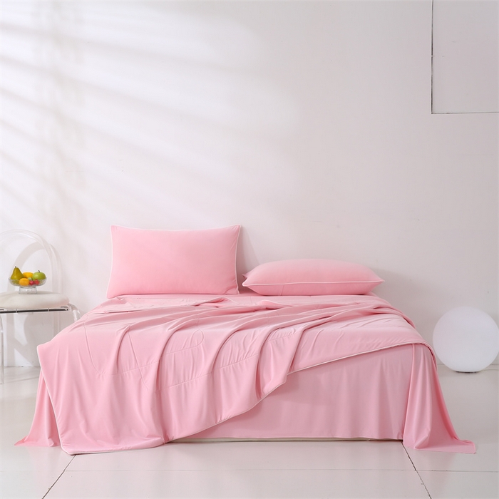 91家纺网 家纺一手货源 找家纺 小禹仔 2025新款母婴级水洗硅胶夏被夏凉被子被芯 浅粉