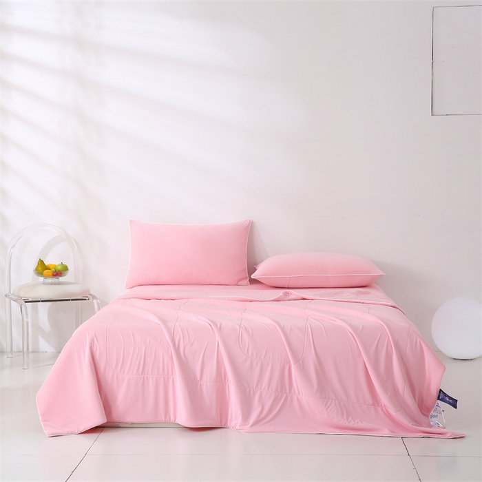 91家纺网 家纺一手货源 找家纺 小禹仔 2025新款母婴级水洗硅胶夏被夏凉被子被芯 浅粉