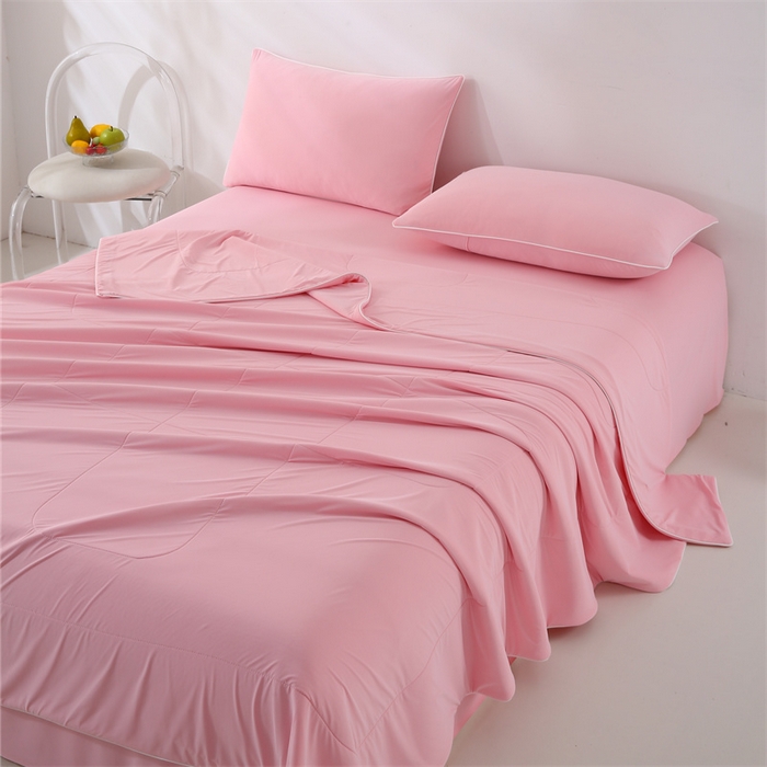 91家纺网 家纺一手货源 找家纺 小禹仔 2025新款母婴级水洗硅胶夏被夏凉被子被芯 浅粉