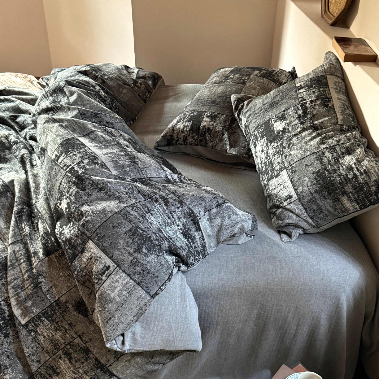 91家纺网 家纺一手货源 找家纺 （总）云上 2025全棉色织大提花床品·侘寂空间  