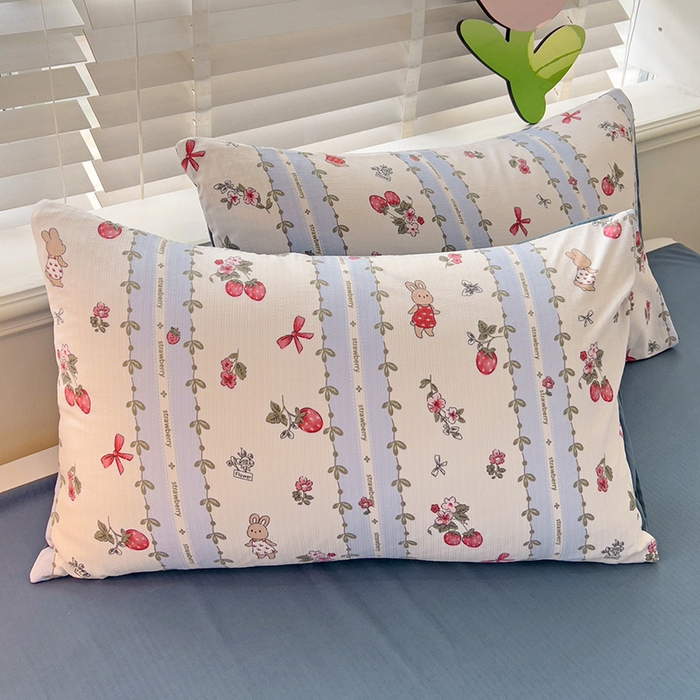 91家纺网 家纺一手货源 找家纺 王朝国际 2025新款直播热款有氧提花有氧双层纱碎花单被套 蓝颜