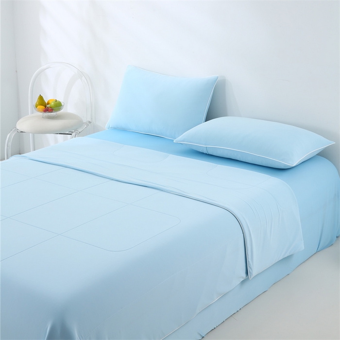 91家纺网 家纺一手货源 找家纺 小禹仔 2025新款母婴级水洗硅胶夏被夏凉被子被芯 浅蓝