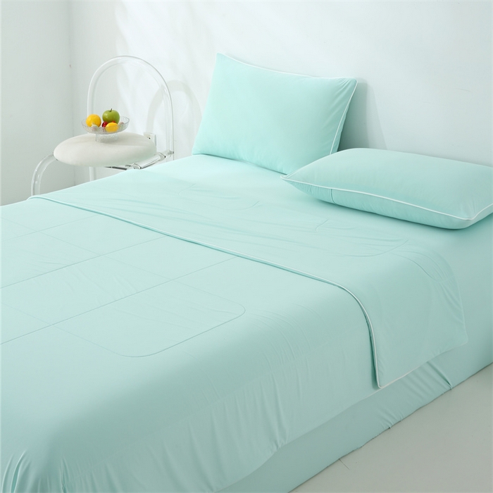 91家纺网 家纺一手货源 找家纺 小禹仔 2025新款母婴级水洗硅胶夏被夏凉被子被芯 浅绿