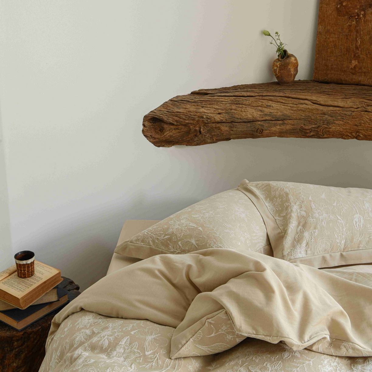 91家纺网 家纺一手货源 找家纺 （总）云上 2025全棉提花床品系列·蝶舞花间