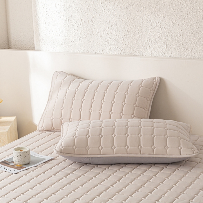 91家纺网 家纺一手货源 找家纺 （总）欧邦 2025春夏新款四季款无印风纯色水洗棉床褥榻榻米床垫