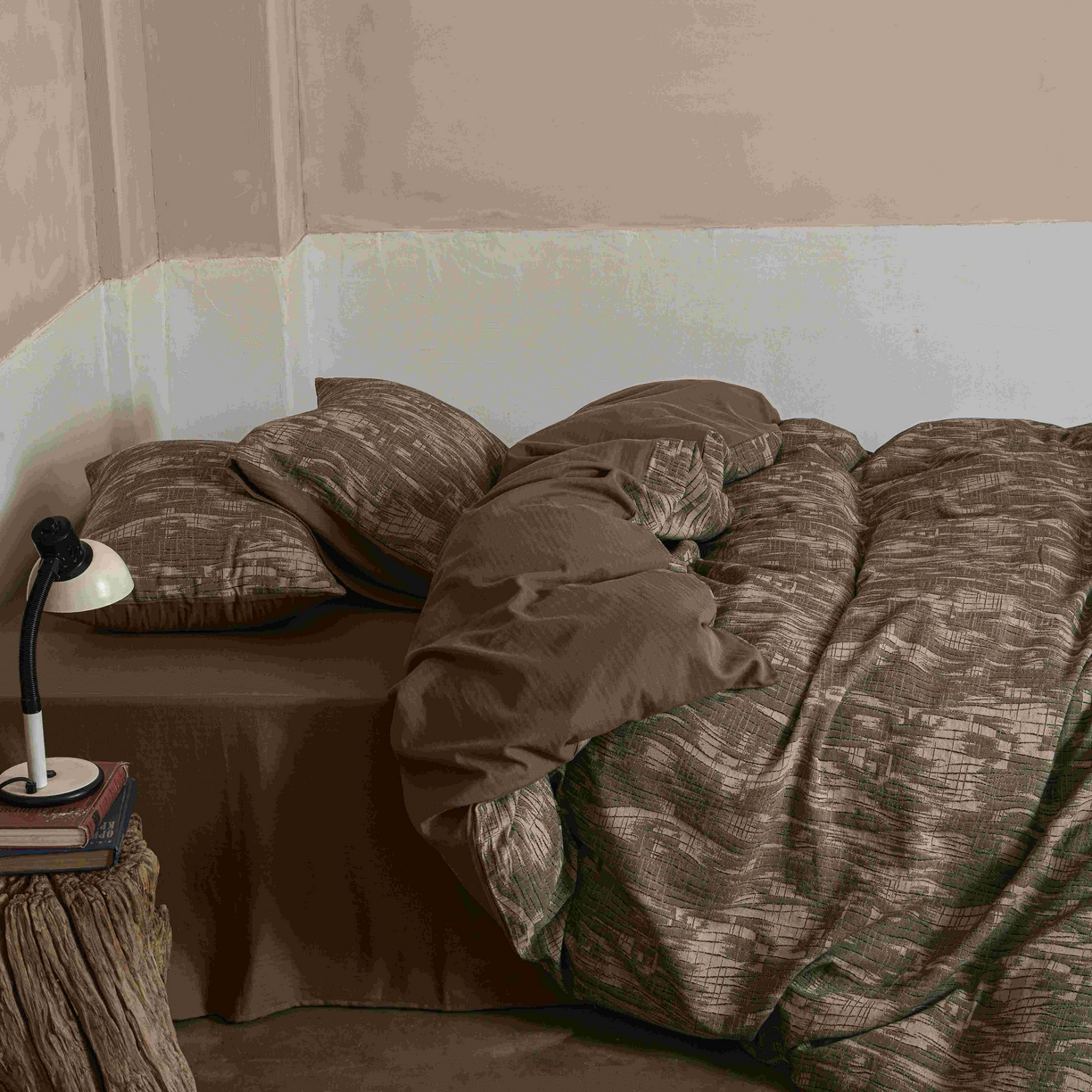 91家纺网 家纺一手货源 找家纺 云上 2025全棉色织大提花床品·侘寂潮汐   潮汐-金