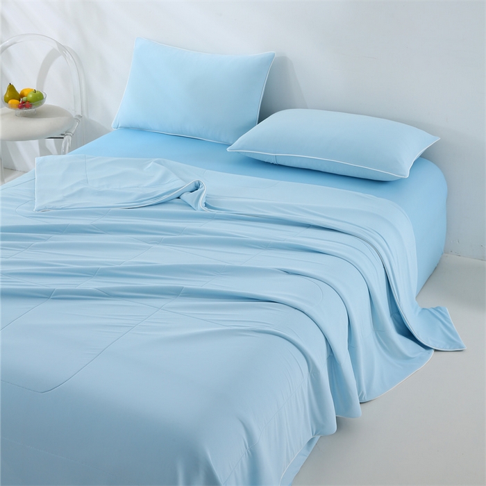 91家纺网 家纺一手货源 找家纺 小禹仔 2025新款母婴级水洗硅胶夏被夏凉被子被芯 浅蓝