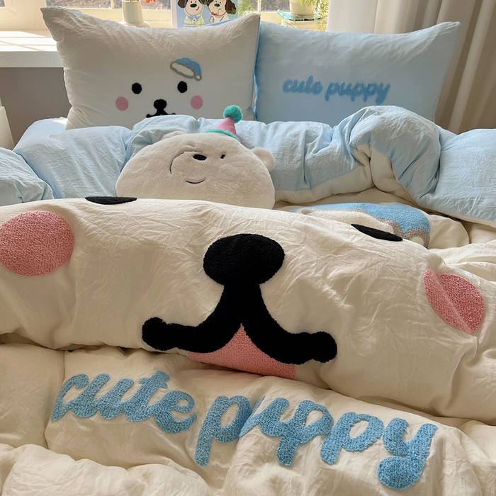 91家纺网 家纺一手货源 找家纺 （总）顾里家纺 2025新款甜系表情包云朵棉毛巾绣四件套