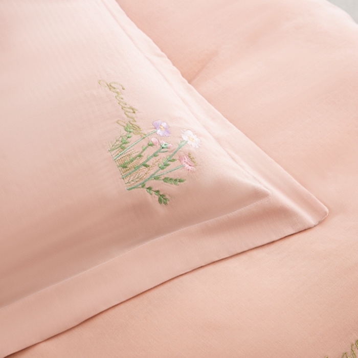 91家纺网 家纺一手货源 找家纺 鲁爱家纺供货 2025新款全棉双层纱绣花四件套 初语-玉颜粉