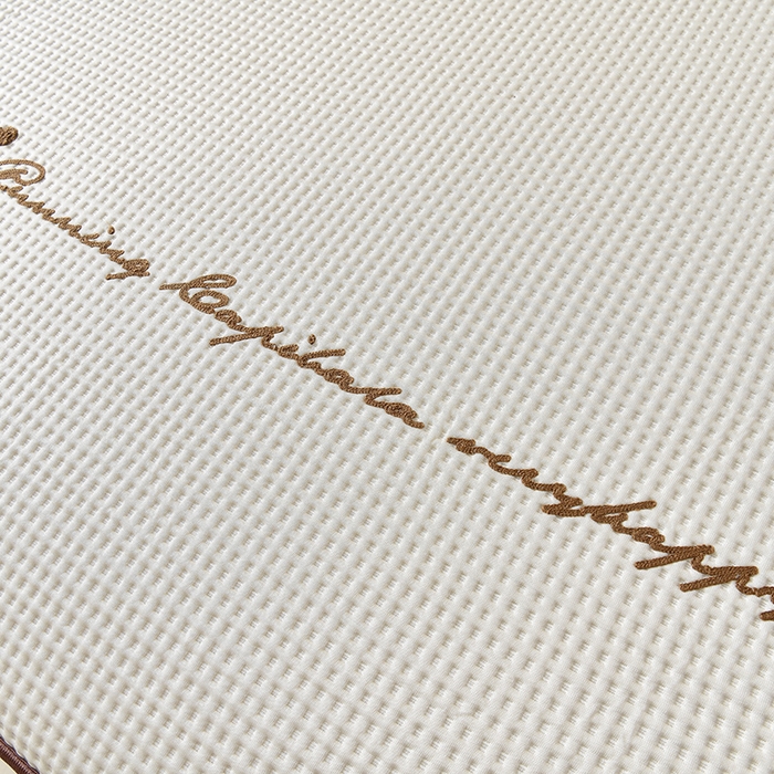 91家纺网 家纺一手货源 找家纺 炫拼  2025新款A类凉豆豆华夫格卡通绣花床笠款三件套 快乐的卡皮