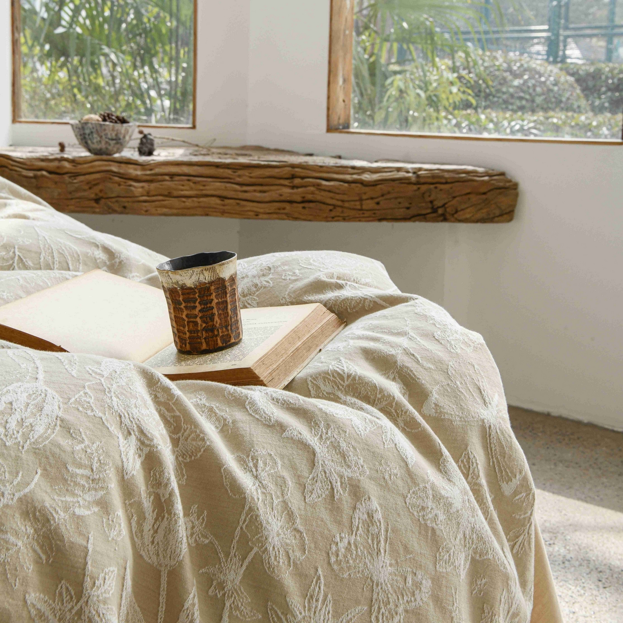 91家纺网 家纺一手货源 找家纺 云上 2025全棉提花床品系列·蝶舞花间 蝴蝶-卡其