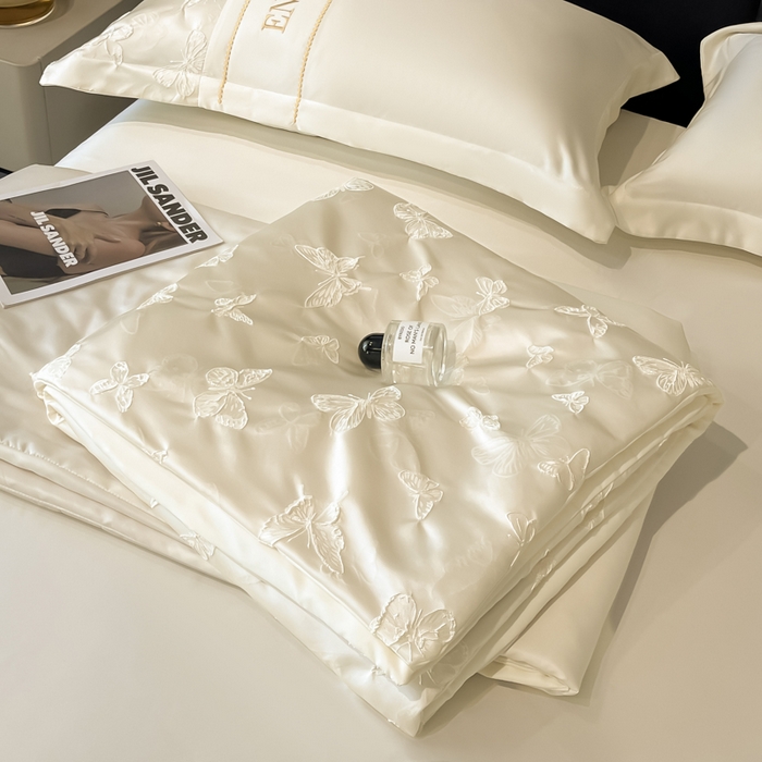 91家纺网 家纺一手货源 找家纺 （总）金阳光家纺 2025新款金丝提花浮雕水洗天丝夏被四件套