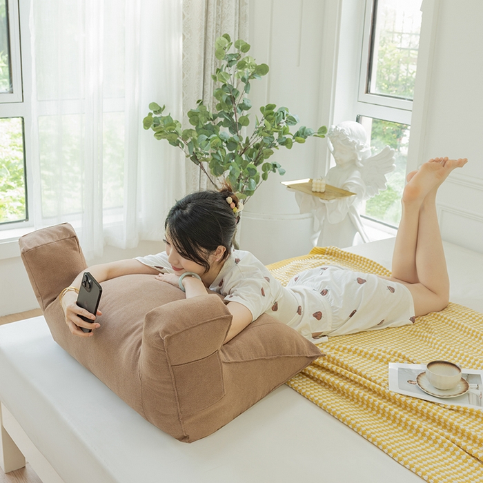 91家纺网 家纺一手货源 找家纺 一兰家纺 2025新款单人床头靠垫护腰靠背靠枕大抱枕抱抱靠 抱抱靠-枫叶棕