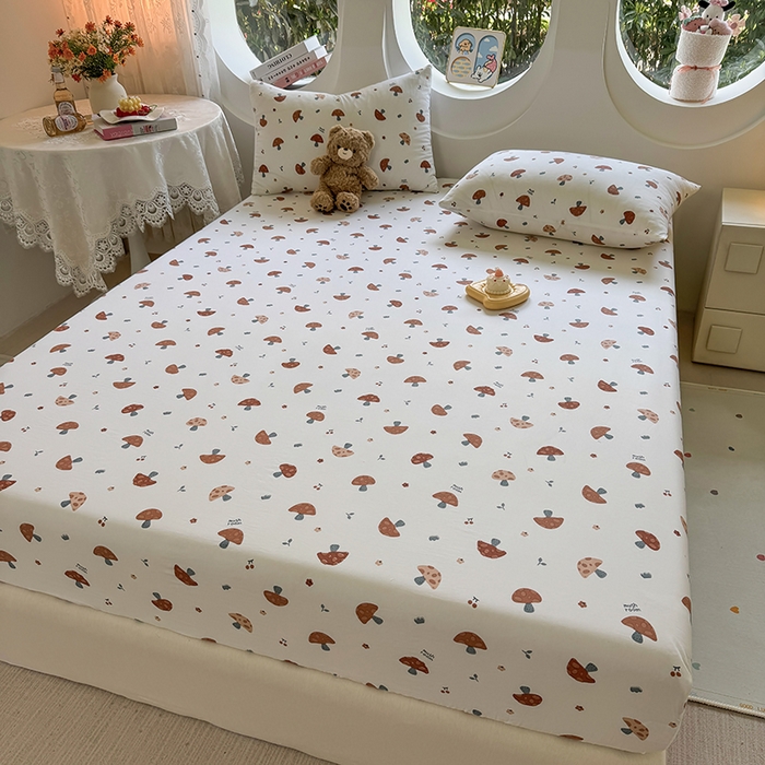 91家纺网 家纺一手货源 找家纺 十一家居 2025新款ins韩系卡通印花亲肤水洗棉床笠 焦糖蘑菇