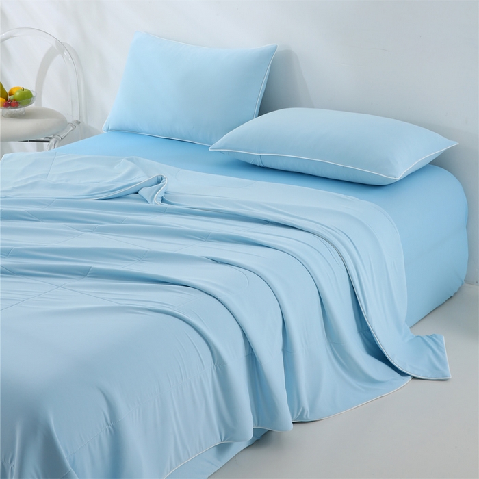 91家纺网 家纺一手货源 找家纺 小禹仔 2025新款母婴级水洗硅胶夏被夏凉被子被芯 浅蓝